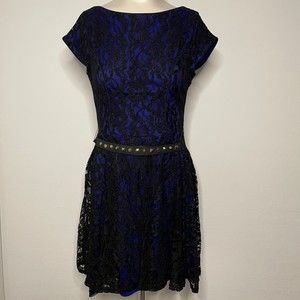 Chord Black Lace Floral Purple Short Sleeve A-Line Dress w/Studded Belt Size 7